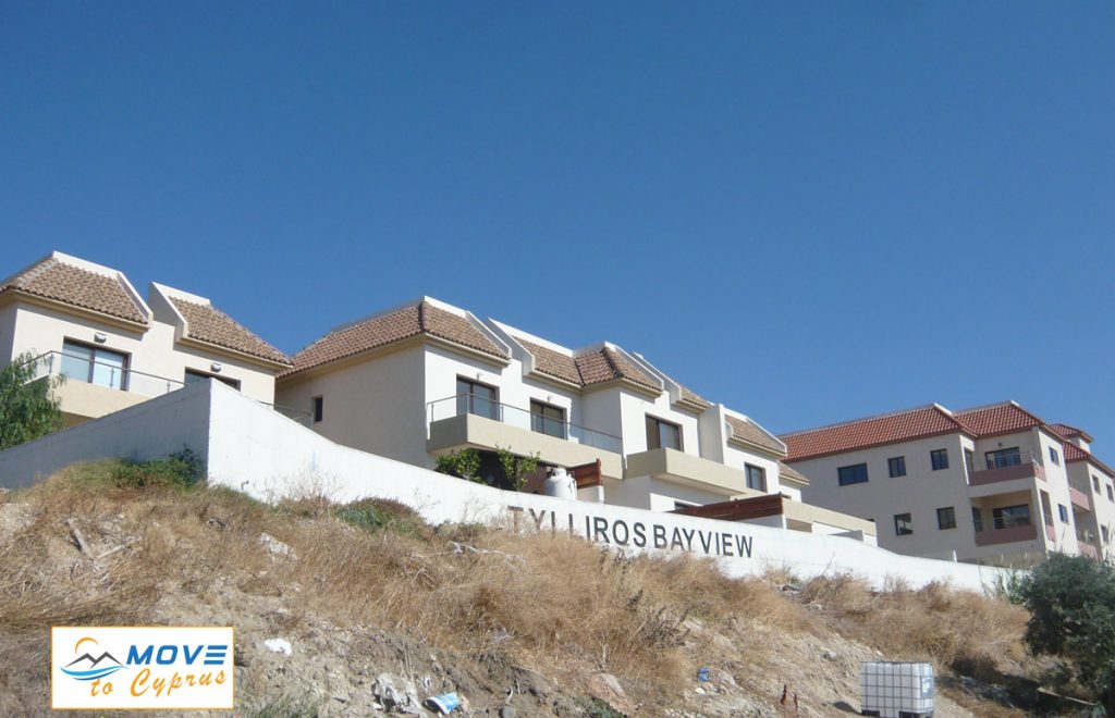 2 bedroom maisonette with title deed