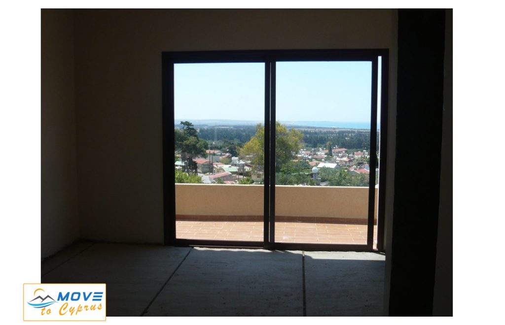2 bedroom maisonette with title deed