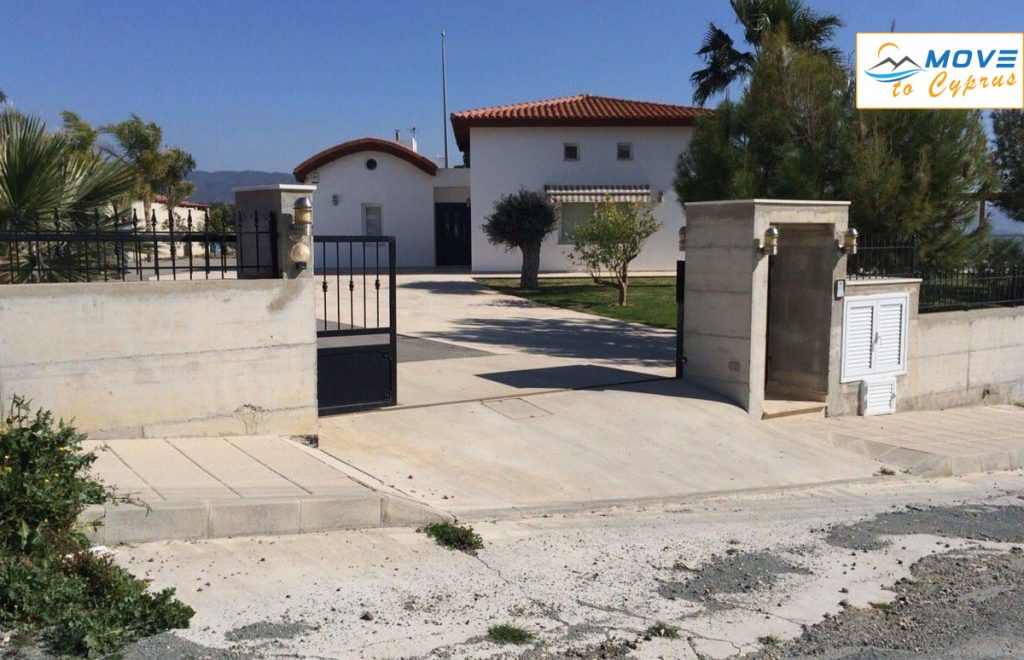 3 bedroom detached house for sale in Pareklisia