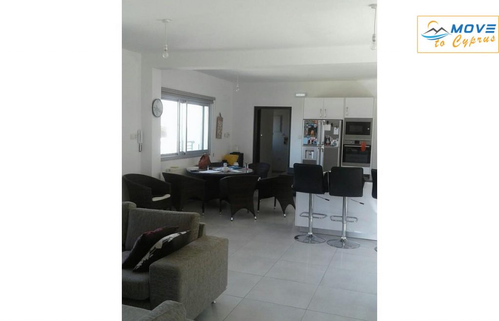 4 bedroom villa for sale in fasoula