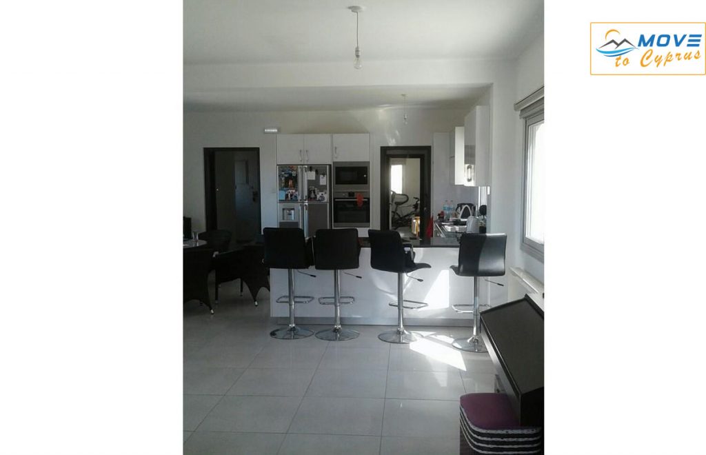 4 bedroom villa for sale in fasoula