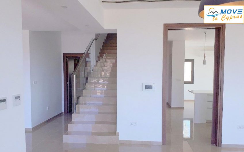 4 bedroom detached house for sale in Mesovounia