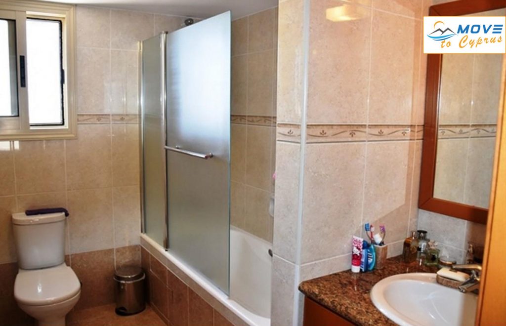 Detached villa for sale in agios athanasios 4 bedroom