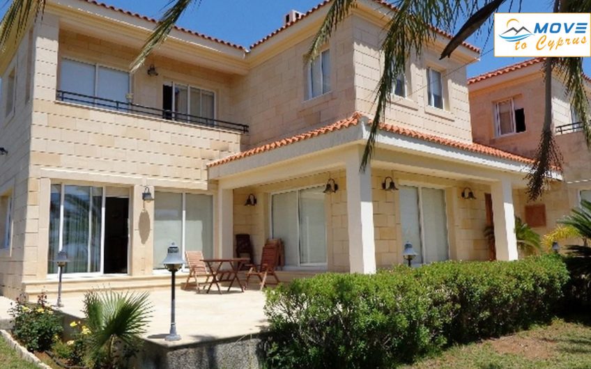 5 bedroom Villa for sale in kalogirous