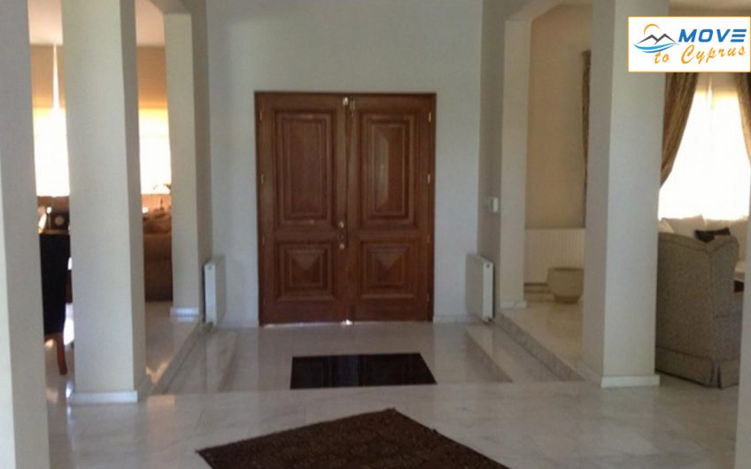 5 bedroom Villa for sale in kalogirous