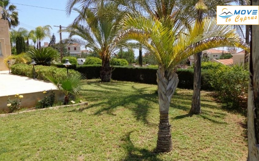 5 bedroom Villa for sale in kalogirous