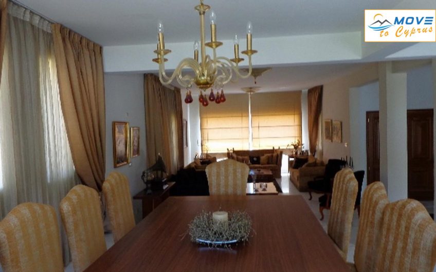 5 bedroom Villa for sale in kalogirous