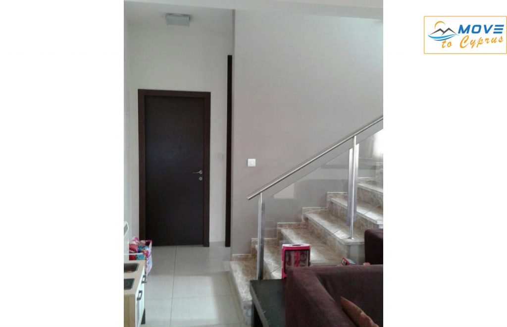 5 Bedroom Detached house for sale in Agios Athanasios
