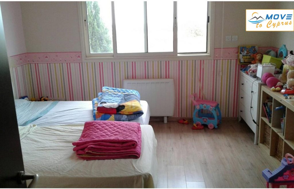 5 Bedroom Detached house for sale in Agios Athanasios
