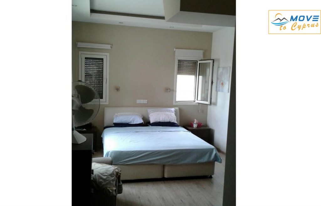 5 Bedroom Detached house for sale in Agios Athanasios